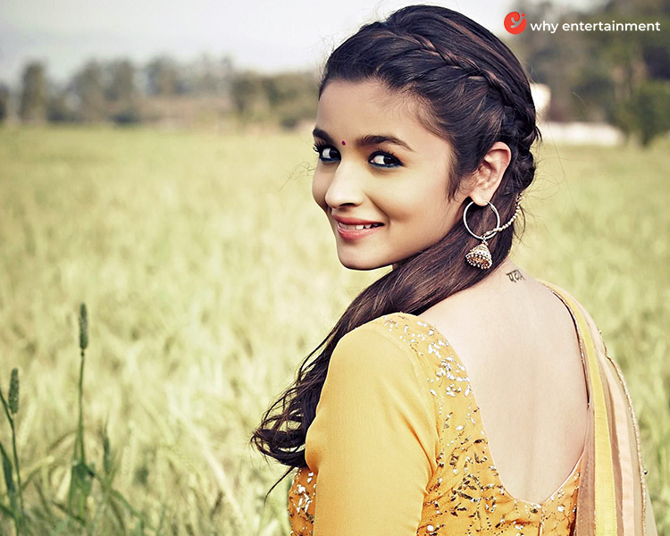  Alia Bhatt gifts 50 lakhs each to her driver and assistant as her birthday gift!!